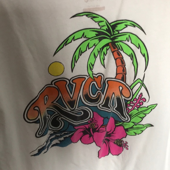 White RVCA T-Shirt w/ Design - Picture 4 of 4
